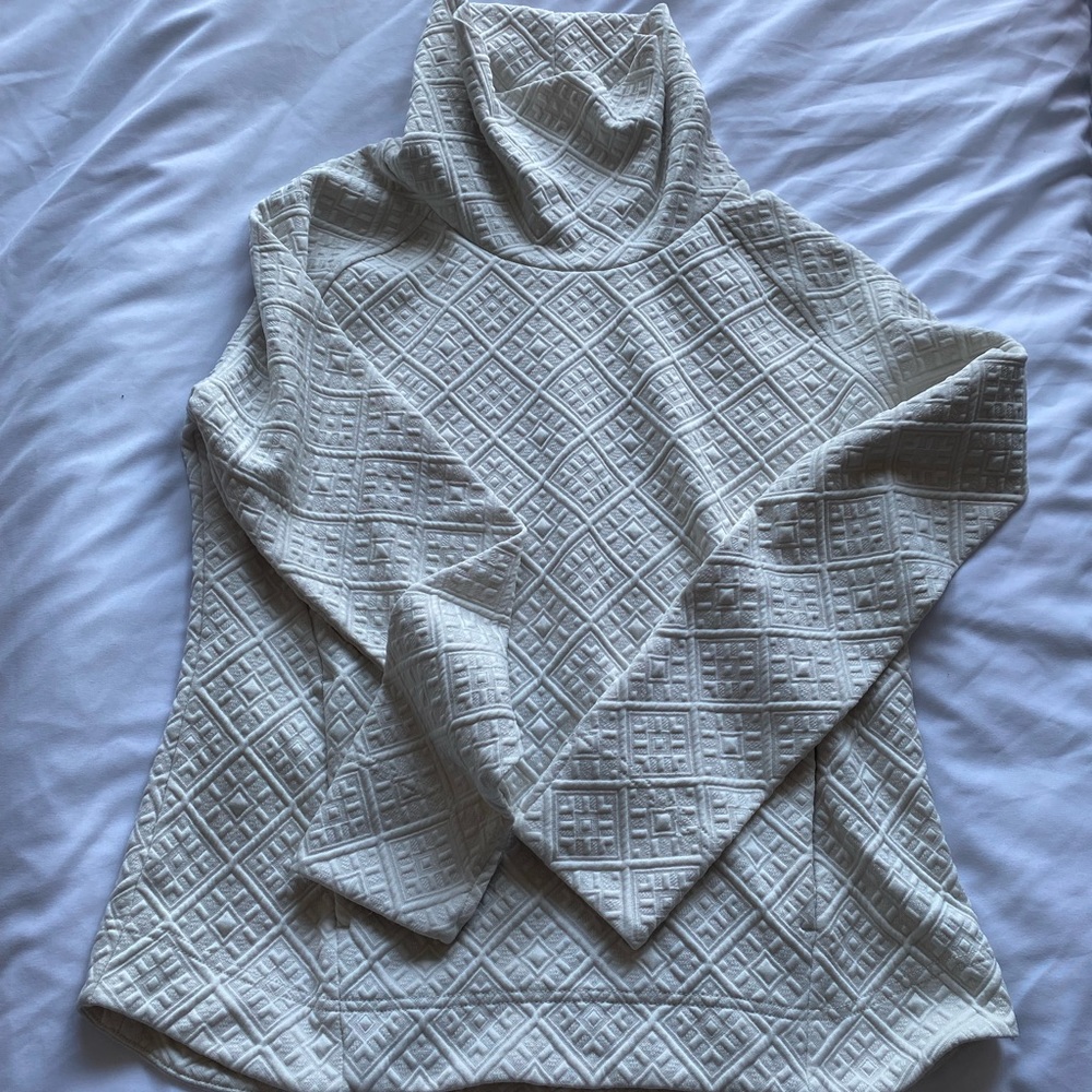 Sherpa Adventure Gear Top